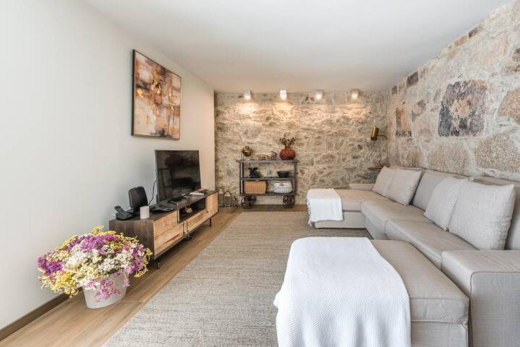 Casa Pelourinho De Louredo With Pool Otel Paredes  Dış mekan fotoğraf